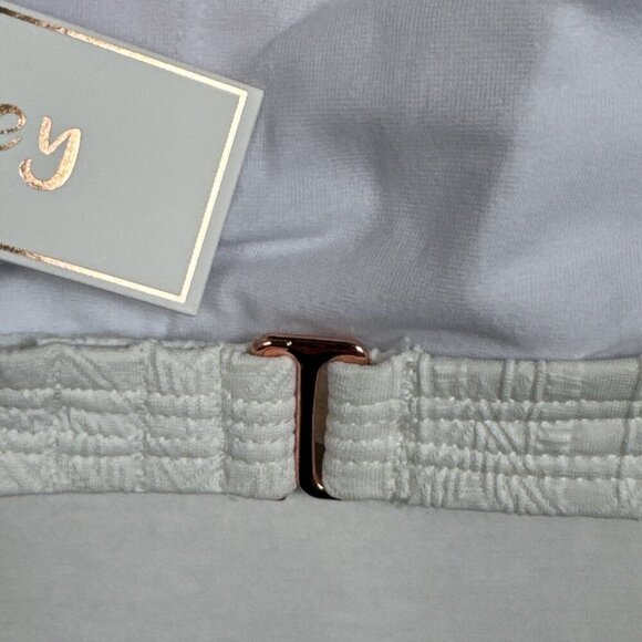 Hula Honey Juniors S Textured Bikini Swim Top White Multi NWT - Picture 6 of 16